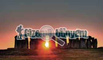 stonehenge-dikilitaslar